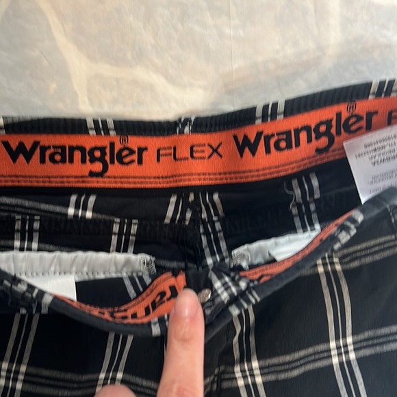 Wrangler Boy Shorts - Picture 2 of 5